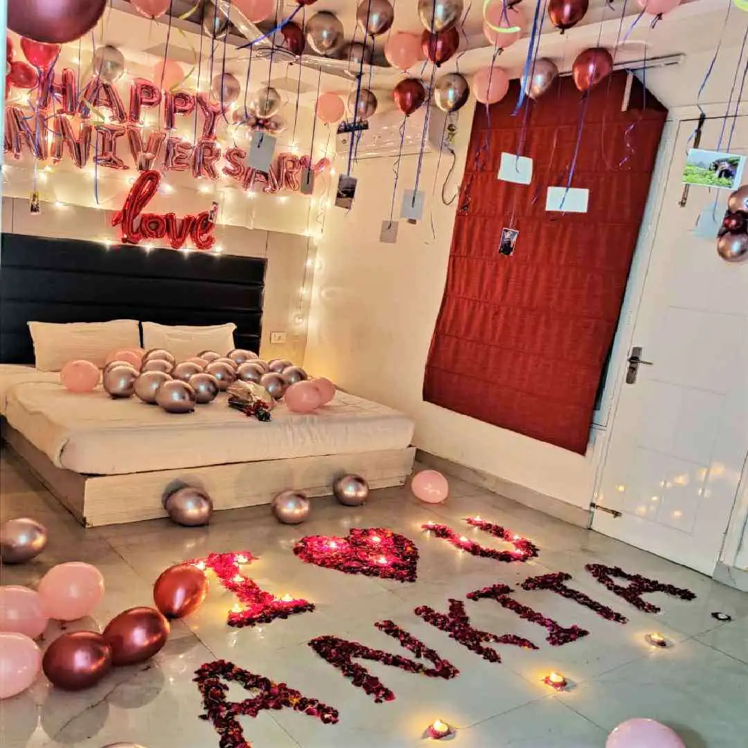 Romantic Anniversary Decor